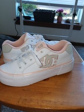 DC Women's Chelsea Platform Sneakers in White and Light Pink